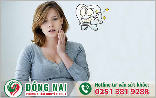 Bà bầu bị chảy máu chân răng cảnh báo nhiều bệnh lý nguy hiểm