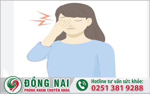 Nguyên nhân và biểu hiện nhức mỏi mắt sau sinh ra sao?